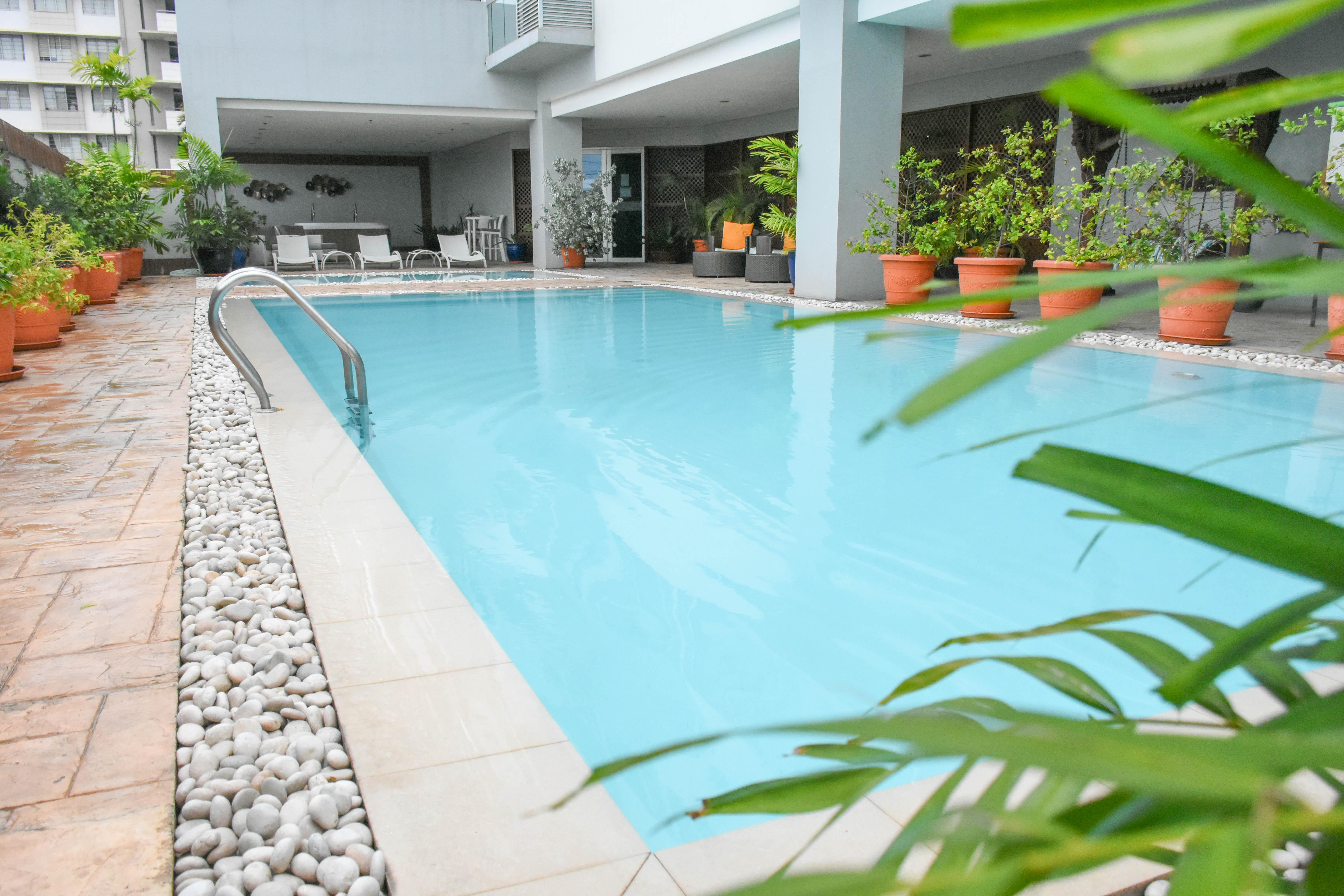 Alicia Apartelle Aparthotel Cebu Exterior foto